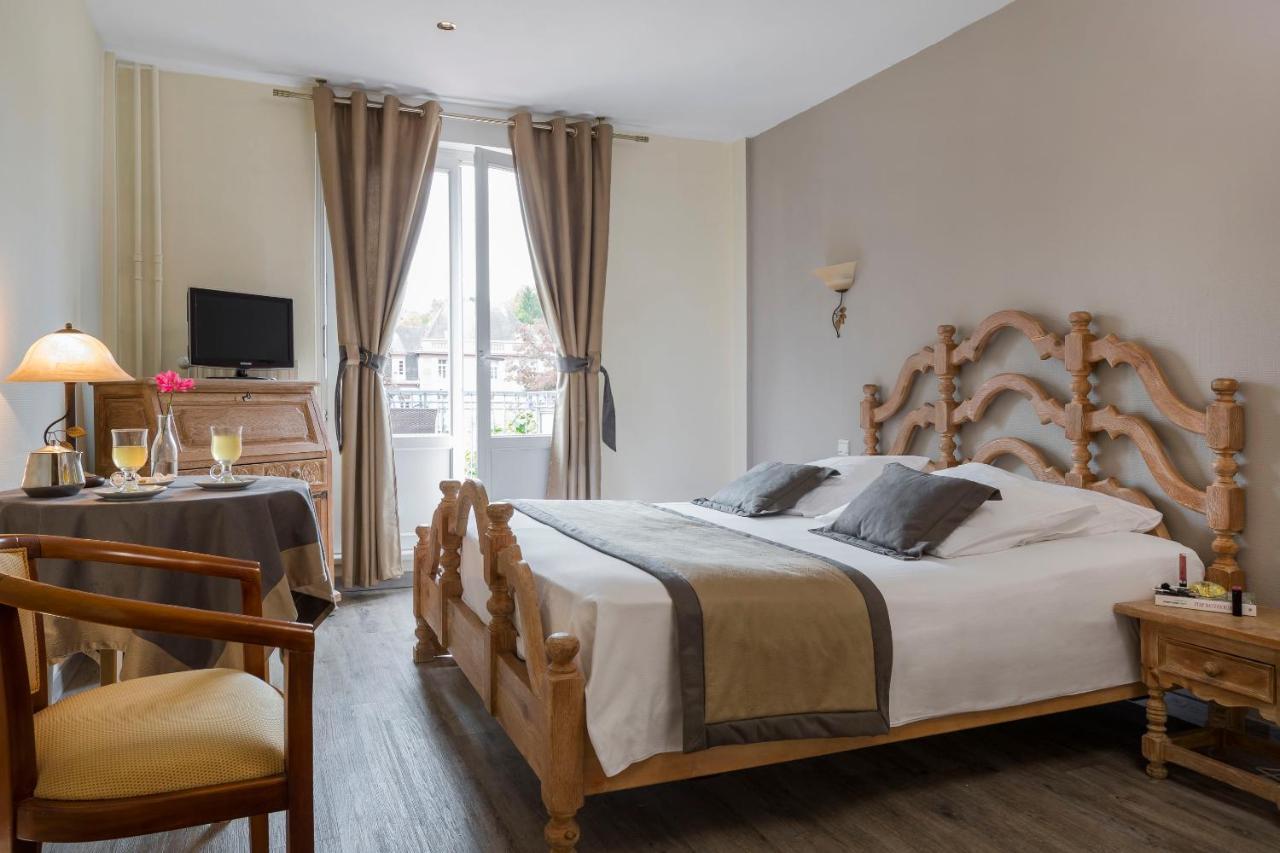 Hotel Restaurant Le Bristol Niederbronn-les-Bains Εξωτερικό φωτογραφία